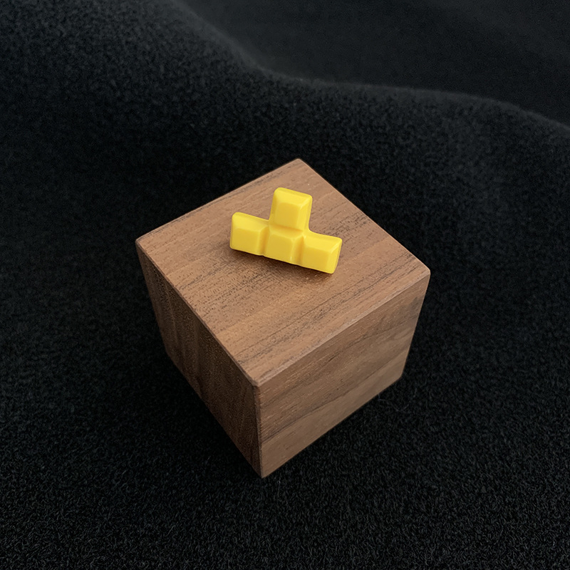 Tetris Block Resin Pins Retro  - огляд і ціна Gaming Accessories Retro